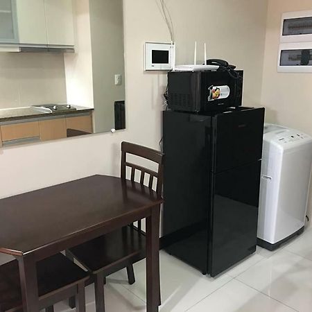 Condotel Walking Distance To Airport Manila Exterior foto